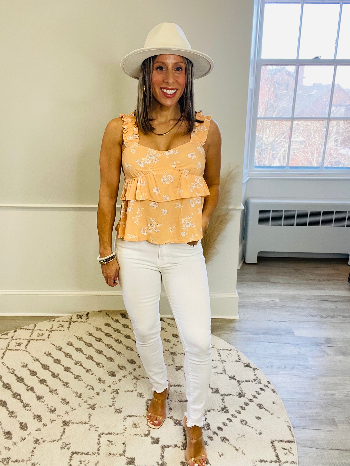 SWEETHEART FLORAL TOP APRICOT Shai Blu