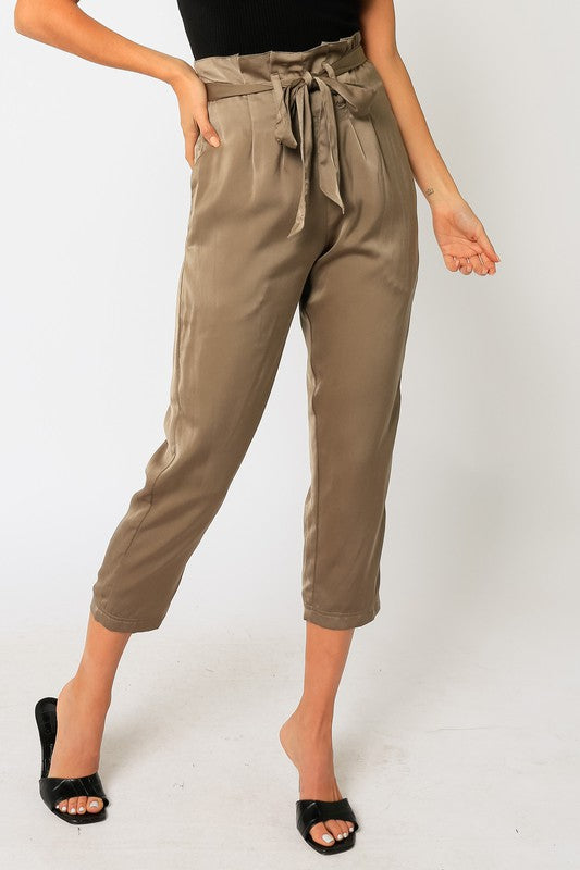 SATIN BELTED PANTS OLIVE Shai Blu